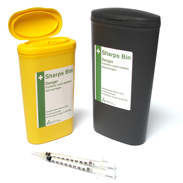Syringe containers sized to encourage use